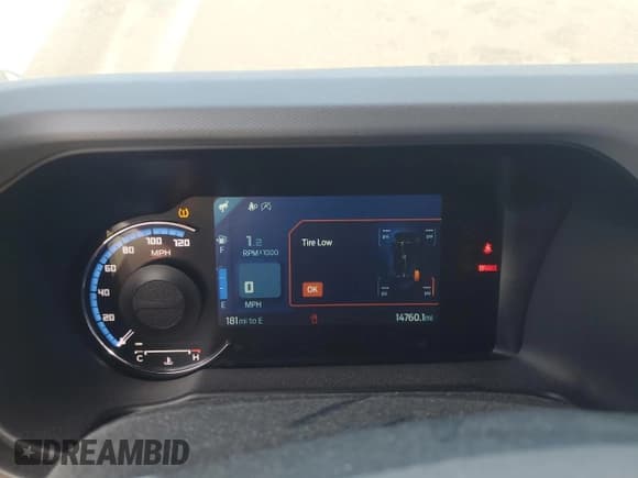 ✅ 2023 Ford Bronco • VIN: 1FMDE5CH2PLA96705 • Lot: 60813415. Listed on Copart with 14,760 mi. Free auction sales archive from the USA and detailed vehicle history report at DreamBid. Image 9.