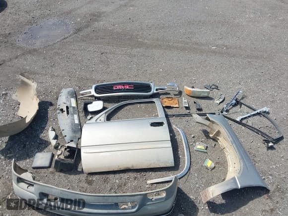 ✅ 1999 GMC Sierra 1500 SLE • VIN: 1GTEK19T1XE523527 • Лот: 42622644. Опубликован ранее на IAAI с пробегом 369 832 миль. Бесплатный доступ к архиву аукционных продаж из США и подробный отчёт об истории автомобиля на DreamBid. Изображение 12.