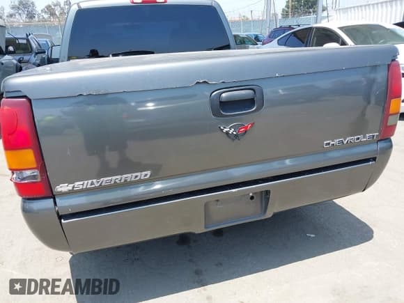 ✅ 2000 Chevrolet Silverado 1500 LT • VIN: 1GCEC19T0YZ139455 • Лот: 42447520. Опубликован ранее на IAAI с пробегом 284 539 миль. Бесплатный доступ к архиву аукционных продаж из США и подробный отчёт об истории автомобиля на DreamBid. Изображение 6.