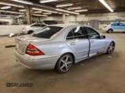 ✅ 2004 Mercedes-Benz C 230 Kompressor • VIN: WDBRF40J34A589162 • Lot: 54264684. Wystawiony na Copart z przebiegiem 190 807 mil. Bezpłatny archiwum sprzedaży aukcyjnych z USA i szczegółowy raport historii pojazdu na DreamBid. Zdjęcie 3.