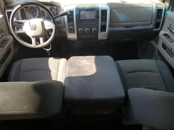 ✅ 2010 Dodge 1500 SLT • VIN: 1D7RV1CT0AS128304 • Lot: 76339174. Wystawiony na Copart z przebiegiem 148 115 mil. Bezpłatny archiwum sprzedaży aukcyjnych z USA i szczegółowy raport historii pojazdu na DreamBid. Zdjęcie 8.