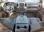 ✅ 2020 Chevrolet Silverado 1500 LTZ • VIN: 3GCUYGET3LG417103 • Lot: 71615015. Wystawiony na Copart z przebiegiem 133 413 mil. Bezpłatny archiwum sprzedaży aukcyjnych z USA i szczegółowy raport historii pojazdu na DreamBid. Zdjęcie 8.