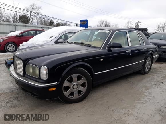 ✅ 2001 Bentley Arnage • VIN: SCBLC31E71CX06210 • Lot: 88364305. Wystawiony na Copart z przebiegiem Nie podano. Bezpłatny archiwum sprzedaży aukcyjnych z USA i szczegółowy raport historii pojazdu na DreamBid. Zdjęcie 1.