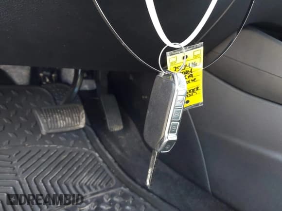 ✅ 2024 Kia Forte LXS • VIN: 3KPF24AD9RE826251 • Lot: 43483218. Wystawiony na IAAI z przebiegiem 47 031 mil. Bezpłatny archiwum sprzedaży aukcyjnych z USA i szczegółowy raport historii pojazdu na DreamBid. Zdjęcie 11.