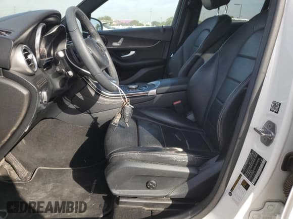 ✅ 2017 Mercedes-Benz GLC 300 • VIN: WDC0G4JB0HV012791 • Lot: 91931695. Wystawiony na Copart z przebiegiem 132 349 mil. Bezpłatny archiwum sprzedaży aukcyjnych z USA i szczegółowy raport historii pojazdu na DreamBid. Zdjęcie 7.