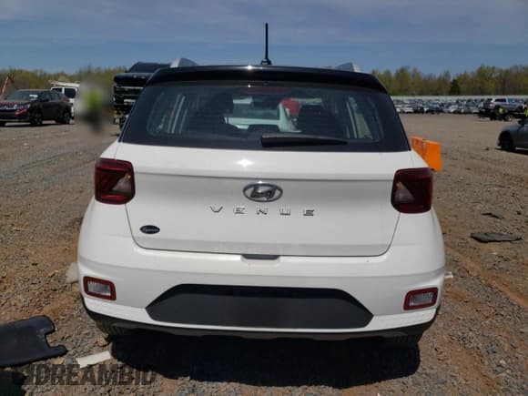 ✅ 2023 Hyundai Venue SEL • VIN: KMHRC8A37PU258908 • Lot: 53874545. Listed on Copart with 17,342 mi. Free auction sales archive from the USA and detailed vehicle history report at DreamBid. Image 6.