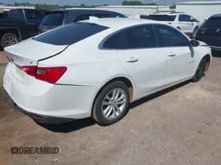 2018 Chevrolet Malibu LT z VIN 1G1ZD5ST0JF236638, wystawiony jako IAAI lot #42978223 z przebiegiem 152 464 mil mil oraz . Historia ofert i sprzedaży dostępna na DreamBid. Obrazek 4.