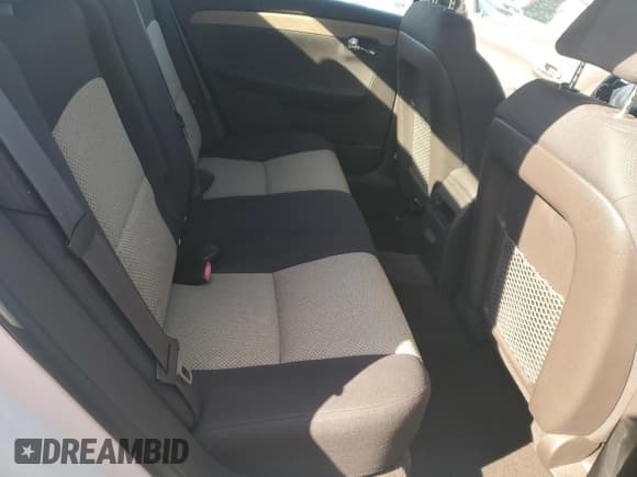 ✅ 2010 Chevrolet Malibu 1LT • VIN: 1G1ZC5EB4AF306793 • Лот: 44020224. Опубликован ранее на Copart с пробегом 162 287 миль. Бесплатный доступ к архиву аукционных продаж из США и подробный отчёт об истории автомобиля на DreamBid. Изображение 10.