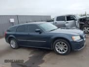 ✅ 2008 Dodge Magnum SXT • VIN: 2D4FV37V28H225805 • Lot: 43677320. Listed on IAAI with 228,019 mi. Free auction sales archive from the USA and detailed vehicle history report at DreamBid. Image 13.