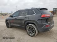 ✅ 2016 Jeep Cherokee North • VIN: 1C4PJLCS0GW281699 • Lot: 83966115. Wystawiony na Copart z przebiegiem 175 471 mil. Bezpłatny archiwum sprzedaży aukcyjnych z USA i szczegółowy raport historii pojazdu na DreamBid. Zdjęcie 2.
