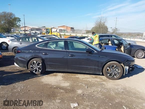 ✅ 2025 Hyundai Sonata SEL • VIN: KMHL64JA4SA482362 • Лот: 43613443. Опубликован ранее на IAAI с пробегом 18 934 миль. Бесплатный доступ к архиву аукционных продаж из США и подробный отчёт об истории автомобиля на DreamBid. Изображение 14.