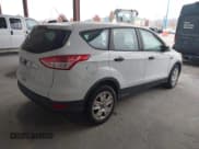✅ 2014 Ford Escape S • VIN: 1FMCU0F70EUD09999 • Lot: 43675400. Wystawiony na IAAI z przebiegiem Nie podano. Bezpłatny archiwum sprzedaży aukcyjnych z USA i szczegółowy raport historii pojazdu na DreamBid. Zdjęcie 4.