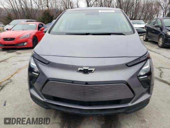 ✅ 2023 Chevrolet Bolt EV 1LT • VIN: 1G1FW6S05P4206841 • Lot: 43415535. Wystawiony na Copart z przebiegiem 10 471 mil. Bezpłatny archiwum sprzedaży aukcyjnych z USA i szczegółowy raport historii pojazdu na DreamBid. Zdjęcie 5.