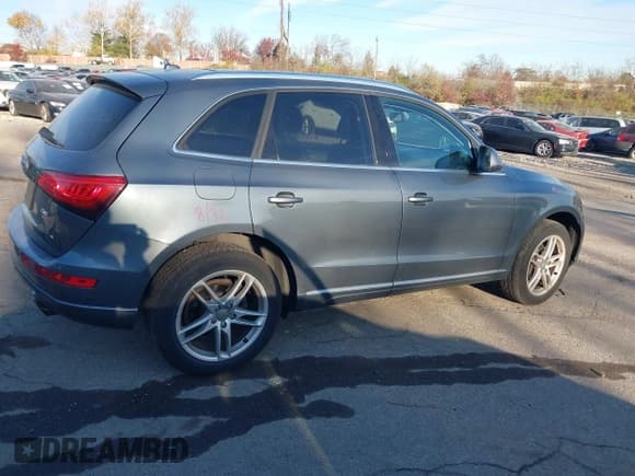 ✅ 2013 Audi Q5 Premium Plus • VIN: WA1LFAFP7DA011481 • Лот: 43680092. Опубликован ранее на IAAI с пробегом 183 114 миль. Бесплатный доступ к архиву аукционных продаж из США и подробный отчёт об истории автомобиля на DreamBid. Изображение 4.