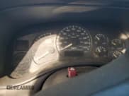 ✅ 2002 Chevrolet Silverado 1500 • VIN: 2GCEC19V521140022 • Lot: 64477865. Wystawiony na Copart z przebiegiem Nie podano. Bezpłatny archiwum sprzedaży aukcyjnych z USA i szczegółowy raport historii pojazdu na DreamBid. Zdjęcie 9.