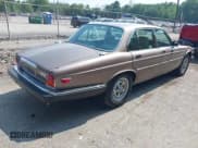 ✅ 1985 Jaguar XJ • VIN: SAJAY1341FC418447 • Лот: 42470003. Опубликован ранее на IAAI с пробегом 52 101 миль. Бесплатный доступ к архиву аукционных продаж из США и подробный отчёт об истории автомобиля на DreamBid. Изображение 4.