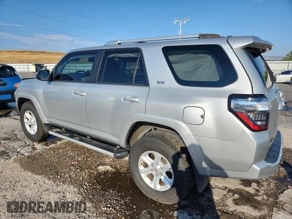 ✅ 2016 Toyota 4Runner SR5 • VIN: JTEBU5JR5G5351860 • Lot: 70303935. Wystawiony na Copart z przebiegiem 84 197 mil. Bezpłatny archiwum sprzedaży aukcyjnych z USA i szczegółowy raport historii pojazdu na DreamBid. Zdjęcie 2.