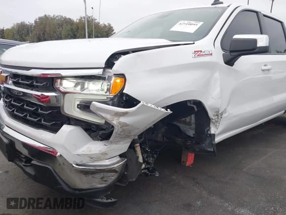 ✅ 2023 Chevrolet Silverado 1500 LT • VIN: 1GCUDDED8PZ229041 • Lot: 42510095. Listed on IAAI with 53,045 mi. Free auction sales archive from the USA and detailed vehicle history report at DreamBid. Image 6.