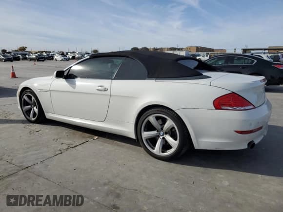 ✅ 2009 BMW 6 Series 650i • VIN: WBAEB53589CX64532 • Лот: 84812074. Опубликован ранее на Copart с пробегом 84 443 миль. Бесплатный доступ к архиву аукционных продаж из США и подробный отчёт об истории автомобиля на DreamBid. Изображение 2.