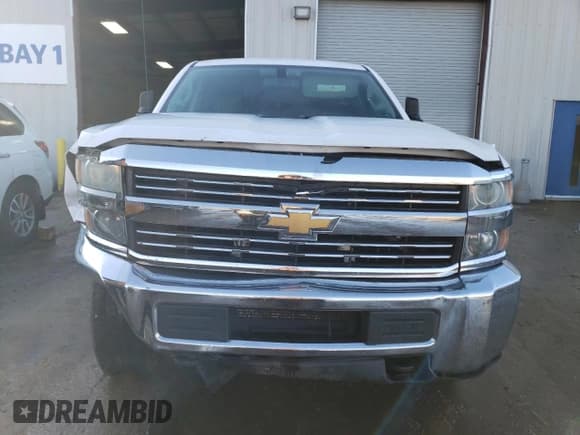 ✅ 2015 Chevrolet Silverado 2500HD • VIN: 1GB2KUEG3FZ536269 • Лот: 42026185. Опубликован ранее на Copart с пробегом 318 394 миль. Бесплатный доступ к архиву аукционных продаж из США и подробный отчёт об истории автомобиля на DreamBid. Изображение 5.