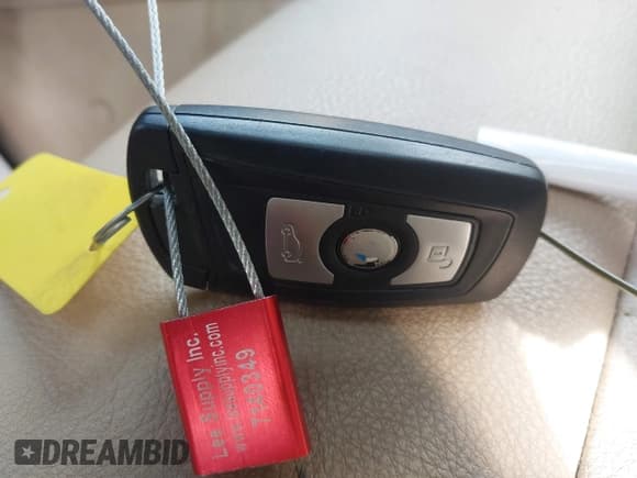 ✅ 2015 BMW 3 Series 320i xDrive • VIN: WBA3C3C58FP663102 • Lot: 43589485. Listed on IAAI with 182,582 mi. Free auction sales archive from the USA and detailed vehicle history report at DreamBid. Image 11.