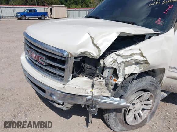 ✅ 2012 GMC Sierra 1500 SLE • VIN: 3GTP2VE71CG242341 • Lot: 43332456. Listed on IAAI with 147,561 mi. Free auction sales archive from the USA and detailed vehicle history report at DreamBid. Image 6.