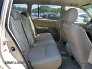 ✅ 2006 Toyota Highlander • VIN: JTEHD21A060045308 • Лот: 69727665. Опубликован ранее на Copart с пробегом 137 994 миль. Бесплатный доступ к архиву аукционных продаж из США и подробный отчёт об истории автомобиля на DreamBid. Изображение 11.