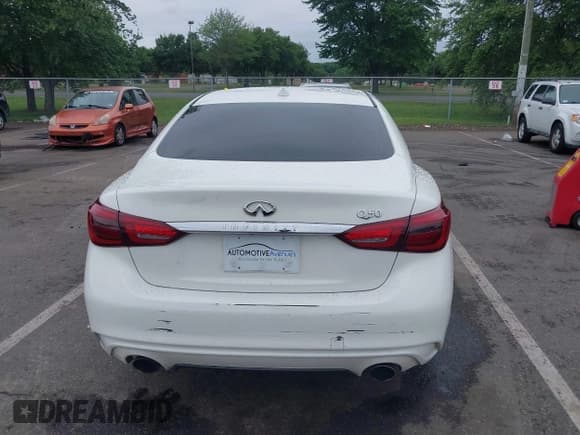 ✅ 2019 Infiniti Q50 Luxe • VIN: JN1EV7AP0KM519656 • Lot: 42604670. Wystawiony na IAAI z przebiegiem 118 126 mil. Bezpłatny archiwum sprzedaży aukcyjnych z USA i szczegółowy raport historii pojazdu na DreamBid. Zdjęcie 6.