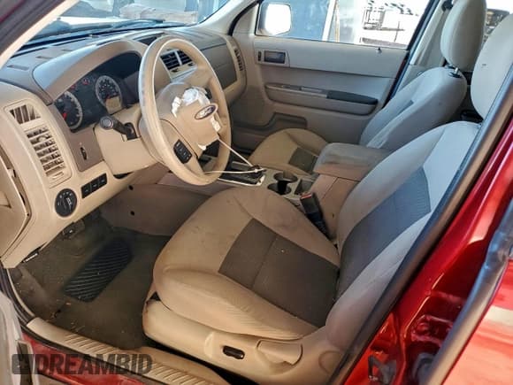 ✅ 2008 Ford Escape XLT • VIN: 1FMCU93188KB84139 • Lot: 94069505. Listed on Copart with 132,981 mi. Free auction sales archive from the USA and detailed vehicle history report at DreamBid. Image 7.