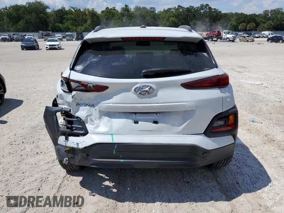 ✅ 2020 Hyundai Kona SEL • VIN: KM8K22AA4LU400111 • Lot: 71813814. Listed on Copart with 94,012 mi. Free auction sales archive from the USA and detailed vehicle history report at DreamBid. Image 6.