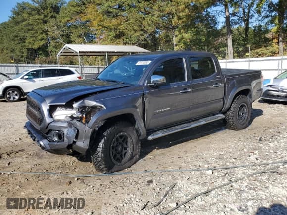✅ 2017 Toyota Tacoma Limited • VIN: 3TMEZ5CN6HM034064 • Lot: 91416085. Listed on Copart with 127,917 mi. Free auction sales archive from the USA and detailed vehicle history report at DreamBid. Image 1.