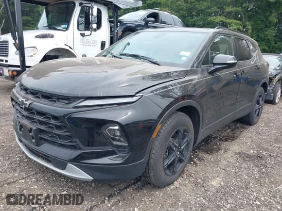 ✅ 2023 Chevrolet Blazer LT • VIN: 3GNKBJRS2PS231537 • Lot: 42904520. Listed on IAAI with 19,125 mi. Free auction sales archive from the USA and detailed vehicle history report at DreamBid. Image 2.