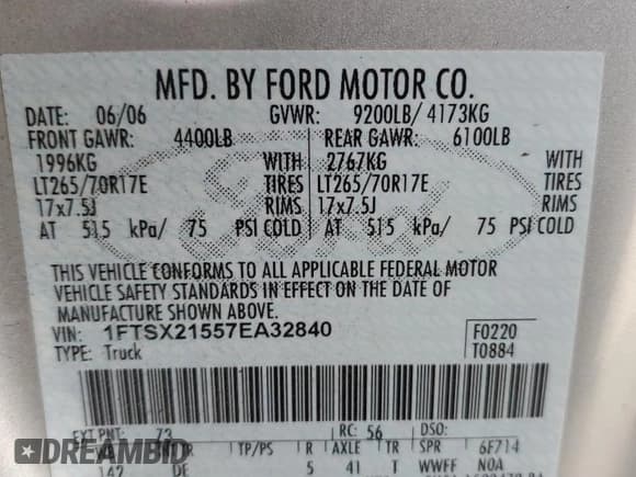 ✅ 2007 Ford F-250 XL • VIN: 1FTSX21557EA32840 • Lot: 90320135. Listed on Copart with 136,179 mi. Free auction sales archive from the USA and detailed vehicle history report at DreamBid. Image 12.