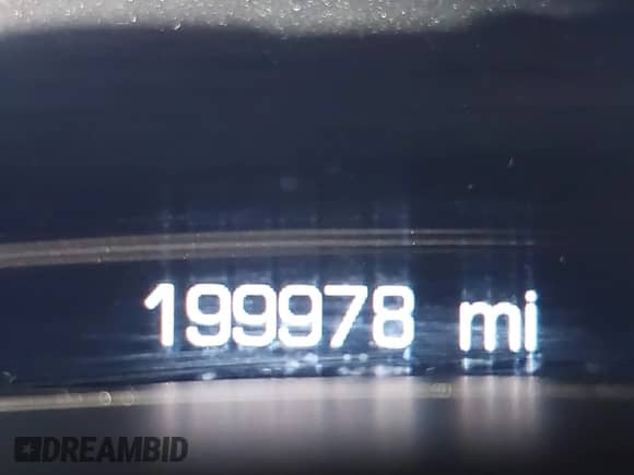 2018 Chevrolet Impala LT с VIN 2G1105SA6J9105911, выставлен на аукционе IAAI как лот 43350363 с пробегом 199 978 миль миль и . История ставок и продаж доступна на DreamBid. Изображение 14.