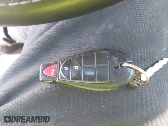 ✅ 2011 Jeep Grand Cherokee Laredo • VIN: 1J4RR4GG6BC589400 • Lot: 43798652. Listed on IAAI with 212,945 mi. Free auction sales archive from the USA and detailed vehicle history report at DreamBid. Image 11.