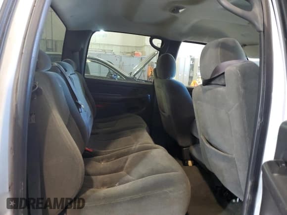 ✅ 2004 Chevrolet Silverado 1500 LS • VIN: 2GCEK13T041419603 • Lot: 57208774. Wystawiony na Copart z przebiegiem 179 514 mil. Bezpłatny archiwum sprzedaży aukcyjnych z USA i szczegółowy raport historii pojazdu na DreamBid. Zdjęcie 10.