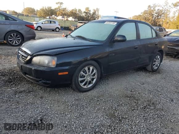 2005 Hyundai Elantra GLS с VIN KMHDN46D35U160552, выставлен на аукционе Copart как лот 83263134 с пробегом Не указан миль и На запчасти • Non repairable. История ставок и продаж доступна на DreamBid. Изображение 1.