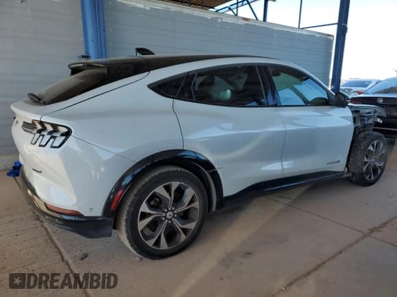 ✅ 2021 Ford Mustang Mach-E Premium • VIN: 3FMTK3SU1MMA27554 • Lot: 90638785. Listed on Copart with 158,759 mi. Free auction sales archive from the USA and detailed vehicle history report at DreamBid. Image 3.