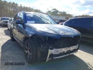 ✅ 2019 BMW X5 xDrive40i • VIN: 5UXCR6C57KLL51145 • Lot: 43592192. Listed on IAAI with 57,800 mi. Free auction sales archive from the USA and detailed vehicle history report at DreamBid. Image 1.