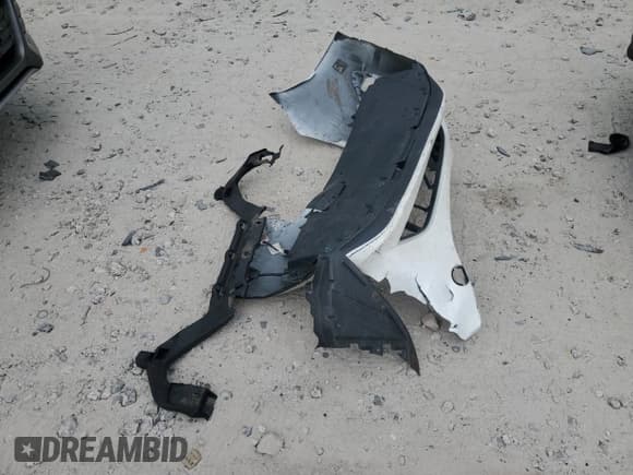 ✅ 2015 Mazda 3 i Grand Touring • VIN: JM1BM1W75F1250294 • Lot: 89458735. Listed on Copart with 187,289 mi. Free auction sales archive from the USA and detailed vehicle history report at DreamBid. Image 12.