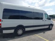 ✅ 2015 Mercedes-Benz Sprinter • VIN: WDZPE8DC7F5978980 • Lot: 43098731. Wystawiony na IAAI z przebiegiem 240 532 mil. Bezpłatny archiwum sprzedaży aukcyjnych z USA i szczegółowy raport historii pojazdu na DreamBid. Zdjęcie 13.