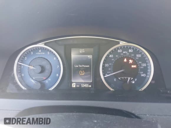 ✅ 2017 Toyota Camry XLE • VIN: 4T1BF1FK5HU651470 • Lot: 43557567. Listed on IAAI with 53,455 mi. Free auction sales archive from the USA and detailed vehicle history report at DreamBid. Image 7.