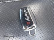 ✅ 2016 Hyundai Azera • VIN: KMHFG4JG2GA506860 • Lot: 42552480. Wystawiony na IAAI z przebiegiem 53 012 mil. Bezpłatny archiwum sprzedaży aukcyjnych z USA i szczegółowy raport historii pojazdu na DreamBid. Zdjęcie 11.