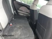 ✅ 2014 Kia Soul • VIN: KNDJN2A28E7720257 • Lot: 57407465. Wystawiony na Copart z przebiegiem 159 263 mil. Bezpłatny archiwum sprzedaży aukcyjnych z USA i szczegółowy raport historii pojazdu na DreamBid. Zdjęcie 11.