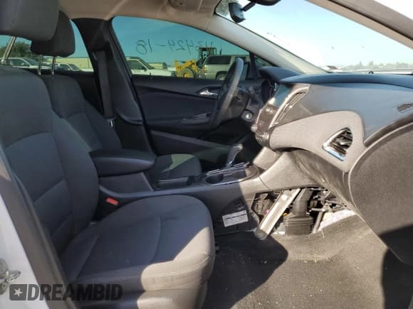 ✅ 2018 Chevrolet Cruze LT • VIN: 1G1BE5SM3J7199215 • Lot: 64859662. Listed on Copart with 113,424 mi. Free auction sales archive from the USA and detailed vehicle history report at DreamBid. Image 5.