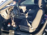 ✅ 2019 Dodge Challenger SXT • VIN: 2C3CDZAG2KH525095 • Lot: 82281063. Wystawiony na Copart z przebiegiem Nie podano. Bezpłatny archiwum sprzedaży aukcyjnych z USA i szczegółowy raport historii pojazdu na DreamBid. Zdjęcie 7.