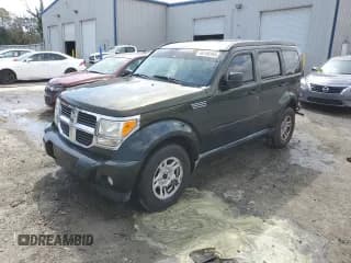 ✅ 2010 Dodge Nitro SE • VIN: 1D4PT2GK5AW124730 • Lot: 49146165. Wystawiony na Copart z przebiegiem 142 706 mil. Bezpłatny archiwum sprzedaży aukcyjnych z USA i szczegółowy raport historii pojazdu na DreamBid. Zdjęcie 1.