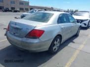 ✅ 2005 Acura RL • VIN: JH4KB16595C008100 • Lot: 42940174. Listed on IAAI with 118,693 mi. Free auction sales archive from the USA and detailed vehicle history report at DreamBid. Image 4.