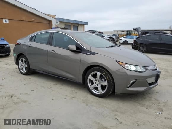 ✅ 2017 Chevrolet Volt LT • VIN: 1G1RC6S55HU203117 • Lot: 47537014. Wystawiony na Copart z przebiegiem 58 426 mil. Bezpłatny archiwum sprzedaży aukcyjnych z USA i szczegółowy raport historii pojazdu na DreamBid. Zdjęcie 4.