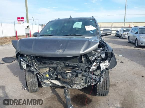 ✅ 2019 Ford Expedition Max Limited • VIN: 1FMJK1KT4KEA50896 • Lot: 43811115. Listed on IAAI with 112,782 mi. Free auction sales archive from the USA and detailed vehicle history report at DreamBid. Image 6.